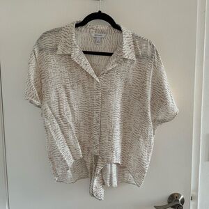 Nine West leopard top